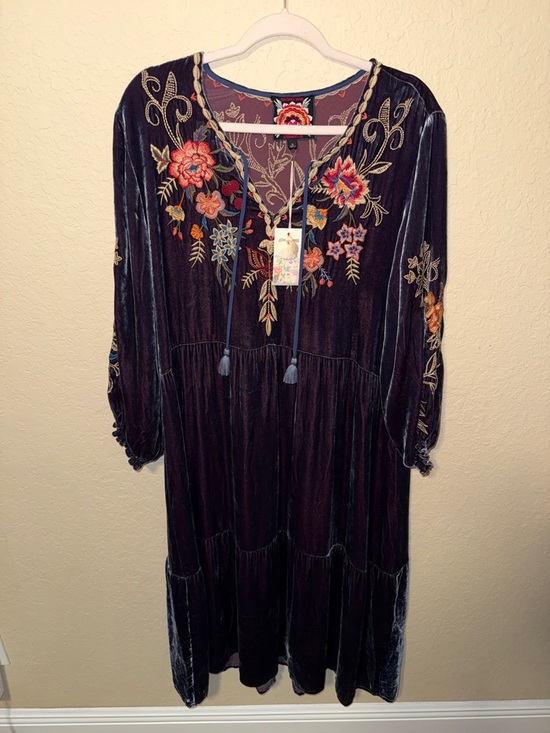 Johnny Was Dresses & Skirts - Johnny Was Embroidered Velvet Midi Dress - Blue